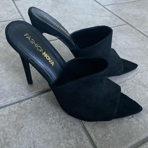 New fashion nova suede pointed mule sandal - Picture 3 of 6